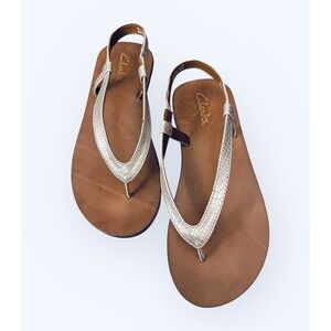 Clarks Sandals Silver Snake Pattern‎ Womens US 7M Open Toe